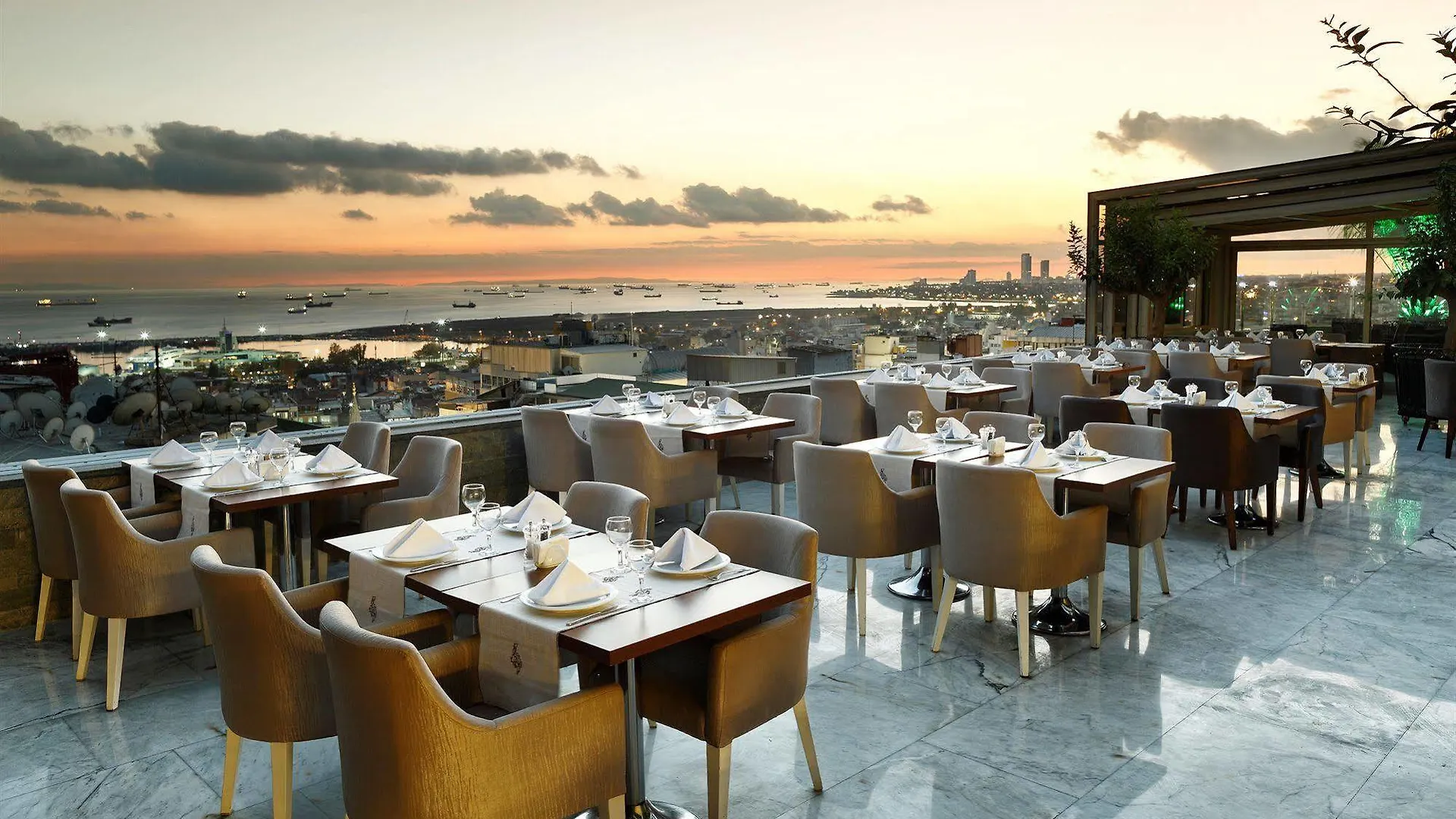 Darkhill Hotel Istanbul 4*,