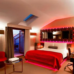 W (adults Only) ***** Istanbul